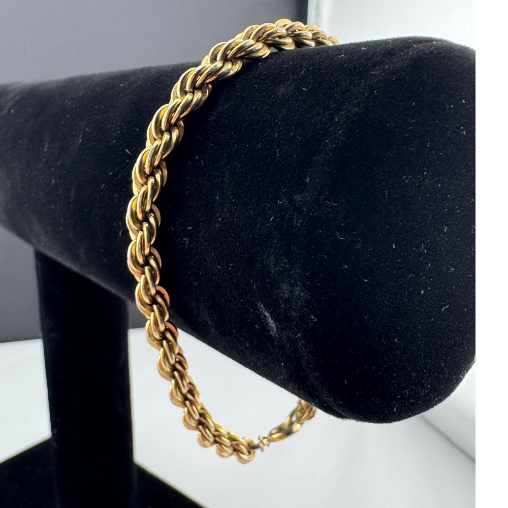 Vintage Gold Tone Rope Chain Bracelet 7.5 Inch Twisted Link Spring Ring Clasp